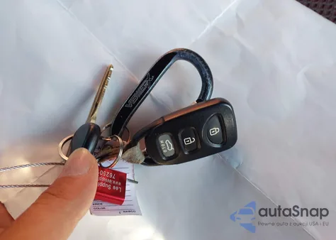 2013 Hyundai Genesis 2.0T R-Spec z USA, uszkodzony, nr VIN KMHHT6KD9DU111721